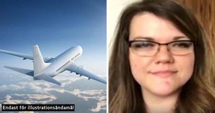En man beskriver en kvinna som en "illaluktande tjockis" på ett flygplan, en annan passagerare ingriper