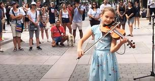 Talented 11-Year-Old Awes Passersby As She Performs 'Hallelujah' On Violin