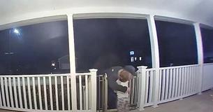 Mom Calls Her Two-Year-Old Hugging Grieving Pizza Delivery Man A ‘Divine Appointment’