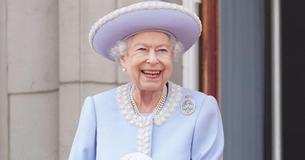 Queen Elizabeth's Beautiful Last Photo Before Passing Away Is Considered Historic