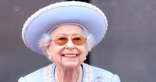 Queen Elizabeth II’s ‘Lovely’ Last Portrait Before Passing Away Is Considered Historic