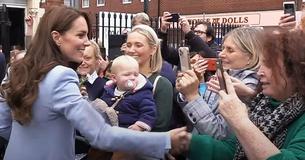 Woman Grabs Kate Middleton’s Hand To Tell Her ‘Ireland Is For The Irish’ At Meet & Greet