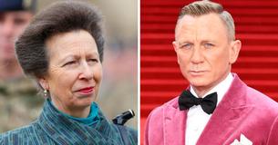 Daniel Craig Presented With Same Royal Award As James Bond