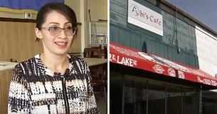 Café Owner Gives Homeless Man A Job Instead Of Turning Him Away & Gets Loyal Employee