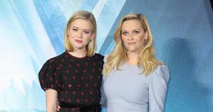 Fans Say Reese Witherspoon And Daughter Ava Look Like 'Twins' In Beautiful Photograph