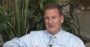 Big-Hearted Billionaire Gives Away $1 Million To Those In Need For 52 Weeks Straight