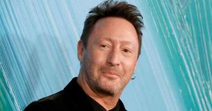 Julian Lennon hat endlich den Song "Imagine" von Papa John Lennon aufgeführt, nachdem er geschworen hatte, dies nie zu tun