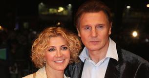 Liam Neeson ha svelato di parlare alla tomba della defunta moglie Natasha Richardson "come se fosse qui"