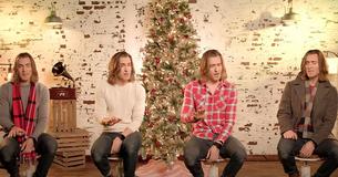 Singer’s Deep Voice Captures Audience’s Hearts With His Cover Of ‘White Christmas'
