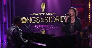Kelly Clarkson And Babyface Perform Whitney Houston Song Together In Breathtaking Duet