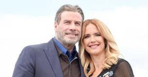 John Travolta ainda "se considera casado" com Kelly Preston e parece estar se abstendo da intimidade para toda a vida, fontes revelam