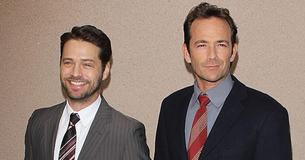 Jason Priestley Says Luke Perry’s Death Was A ‘Bittersweet’ Reminder To ‘Spend Time With People You Love’