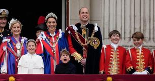 Los gestos que hizo el Príncipe Louis en el balcón del palacio se robaron el espectáculo durante la coronación del rey Carlos