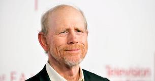 Rare Photo Shows Ron Howard And His Son Reed Enjoying A Family Outing