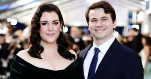 Melanie Lynskey Revealed Jason Ritter’s Proposal ‘Wasn’t Great’ So He Re-Proposes ‘All The Time To Make Up For It’