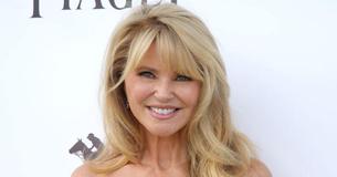 At 69, Christie Brinkley’s Gray Hair Photos Divide Fans On Whether She Should Keep It Or Not