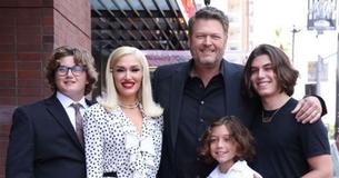 Gwen Stefani’s Eldest Son Kingston Rossdale Performs Live For Very First Time At Stepdad Blake Shelton’s Bar