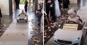 Adorable Flower Girl Makes Unexpected Entrance At Her Godmother’s Wedding & Captures Hearts