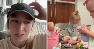 Una mamá sin niñera lleva a sus trillizas y a su hija de cinco años a ser jurado para evitar una multa