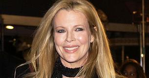 Kim Basinger Looked Unrecognizable During Rare Public Outing At Daughter Ireland Baldwin's Baby Shower