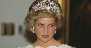 Princess Diana’s Brother Shared Rare Photos Of Her As An Infant & The Resemblance To Their Mother Is Uncanny