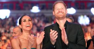 Prince Harry & Meghan Were Given The Cutest Presents For Their Kids Archie & Lilibet At The Invictus Games