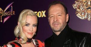 Jenny McCarthy Flaunted Her Washboard Abs In Tiny Red Bikini For Festive Shoot With Hubby Donnie Wahlberg