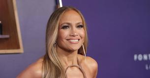 Jennifer Lopez’s ‘Crazy’ Fashion Choices Steal the Spotlight at Golden Globes