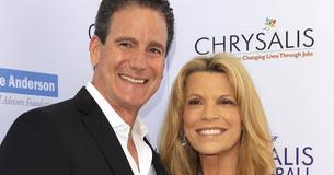 Vanna White Says “Surprise!” as She Marries Longtime Love John Donaldson