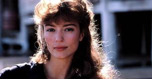 Rachel Ward, 68, Responds to Critics of Her Natural Aging With a Bold & Unexpected Message