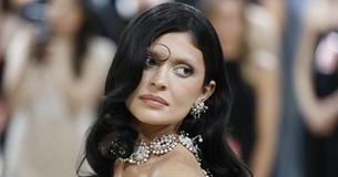 Kylie Jenner Gets Undressed on the Met Gala 2026 Red Carpet in a Schiaparelli Gown That Took 11,000 Hours to Make