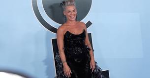 Pink Hosts the Tonys and Gets a Standing Ovation — All to Impress Her 15-Year-Old
