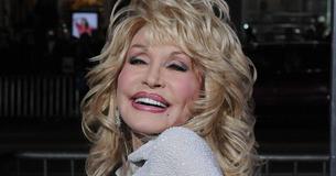 Buckingham Palace Honors Dolly Parton With Moving ‘9 To 5’ Tribute