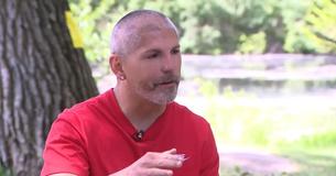 A School Custodian Secretly Lived in the Building He Cleaned for Six Months & the Story Behind His Decision Has the Internet Divided