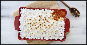 Can You Recognize The Thanksgiving Casserole From Only One Photo?